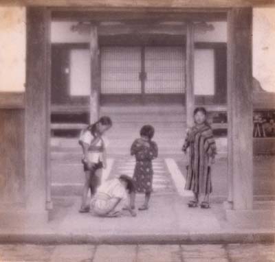 2-124小関・御寺の門